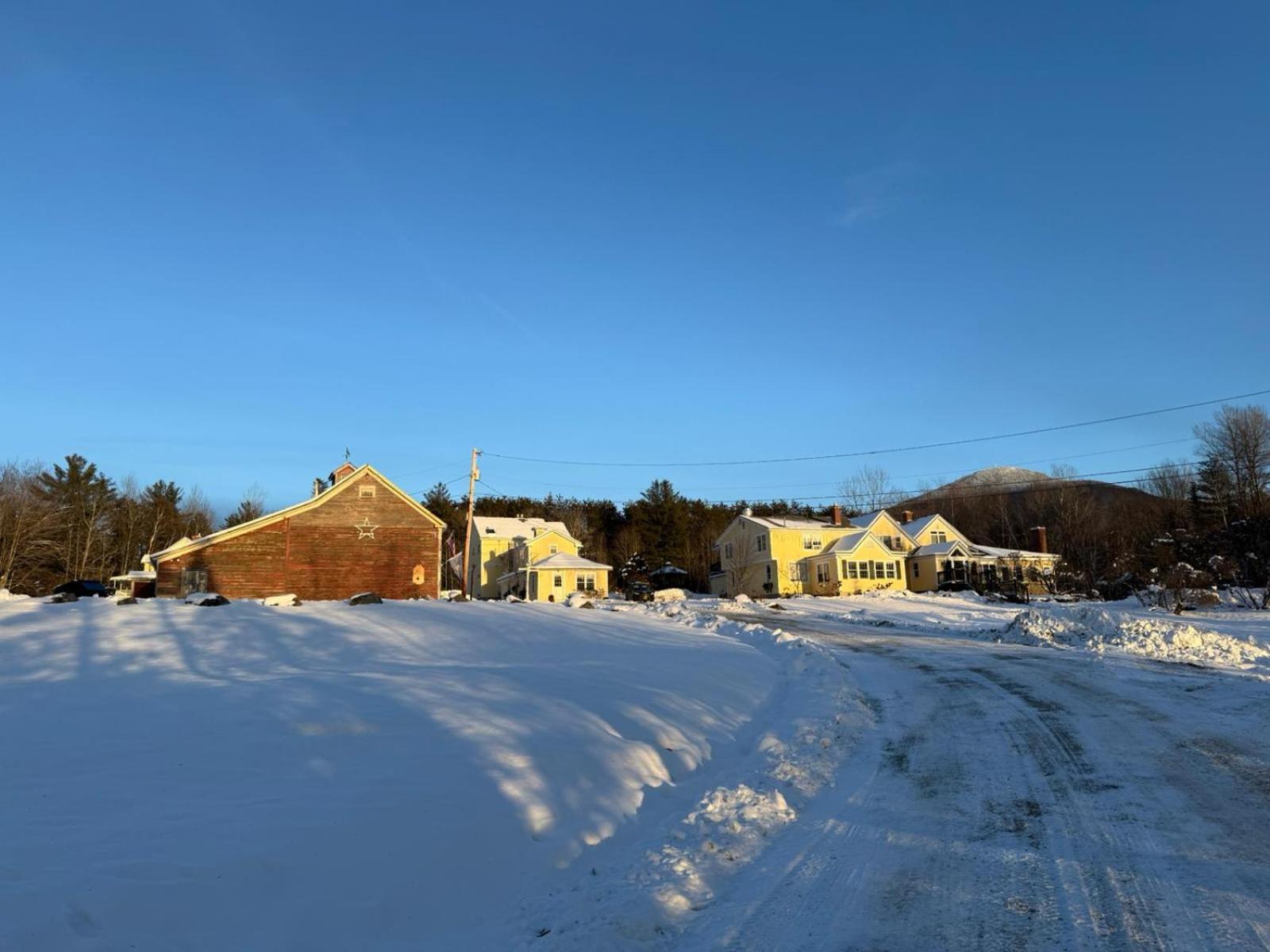 Red Clover Inn Mendon Экстерьер фото